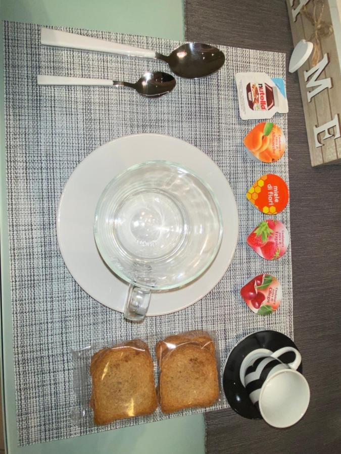 Casavacanza Carme' Наполи Екстериор снимка